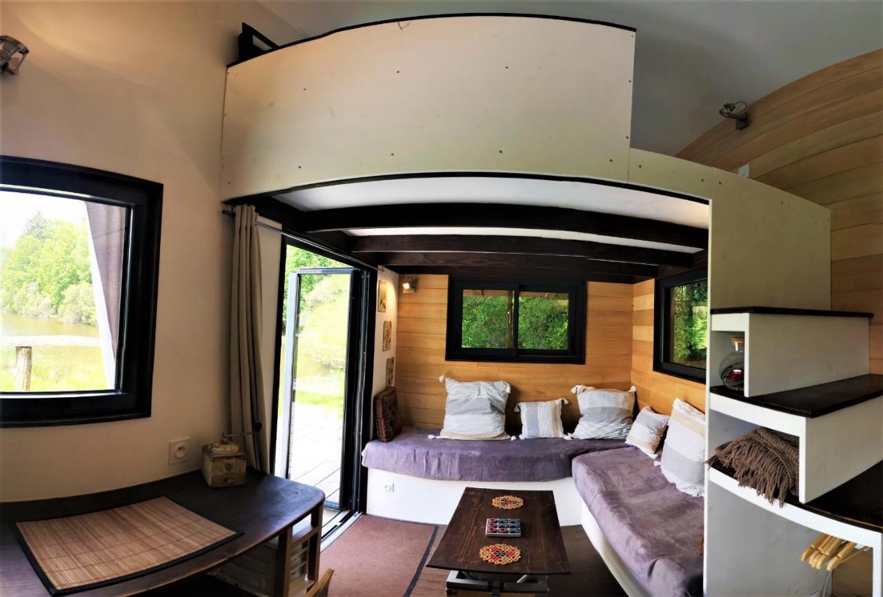 La Tiny House Terra Nostra Lägenhet Saint-Bazile Exteriör bild